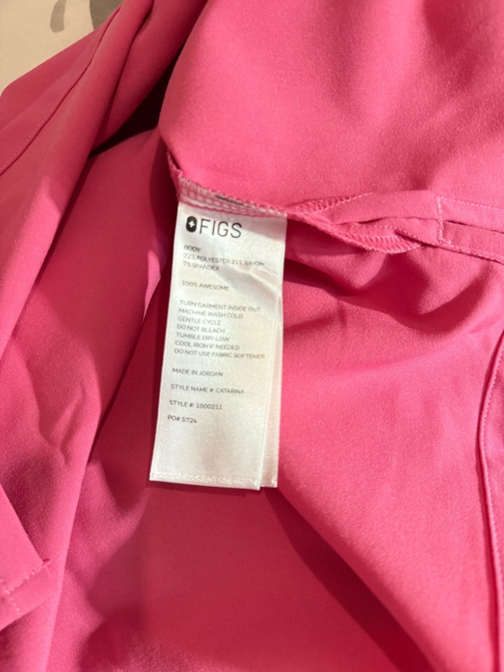Figs F’ING Pink Catarina 1 pocket scrub top & Jogger scrub pants size Large - Picture 6 of 12